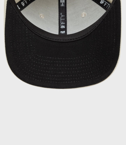 New Era Alpine Seasonal 9Fifty® Pre-Curve Cap - White