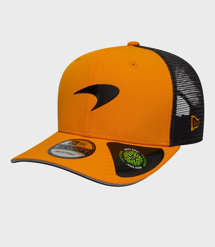 McLaren Formula 1 Team Set Up T-Shirt + New Era Cap (Worth £105)