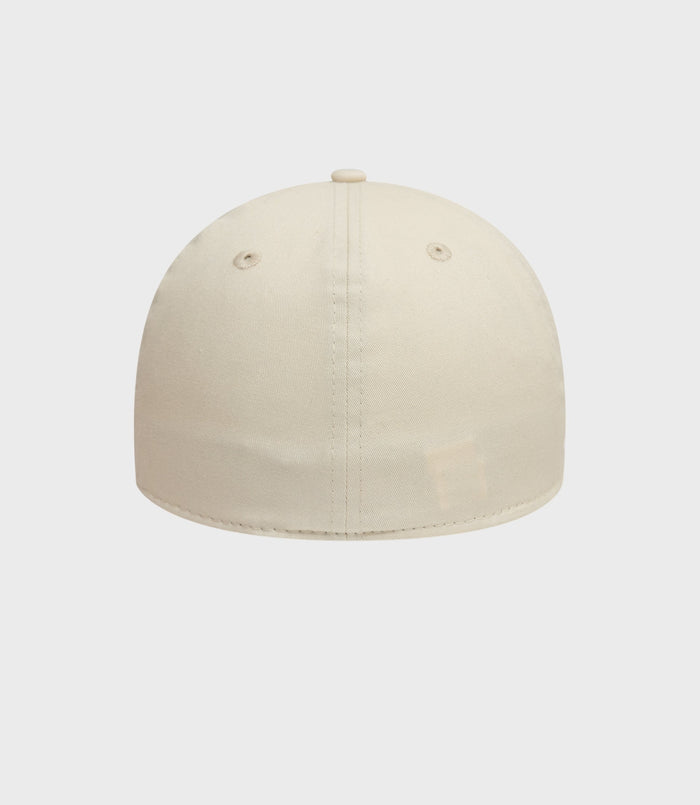 Beige Oracle Red Bull Racing 39Thirty cap with orange logo on crown and main sticker on brim