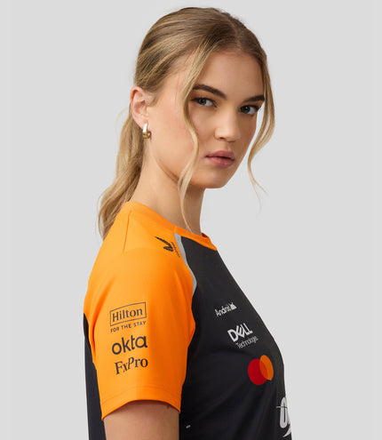 Official Womens McLaren F1 Teamwear Set Up T-Shirt Oscar Piastri - Phantom/Papaya