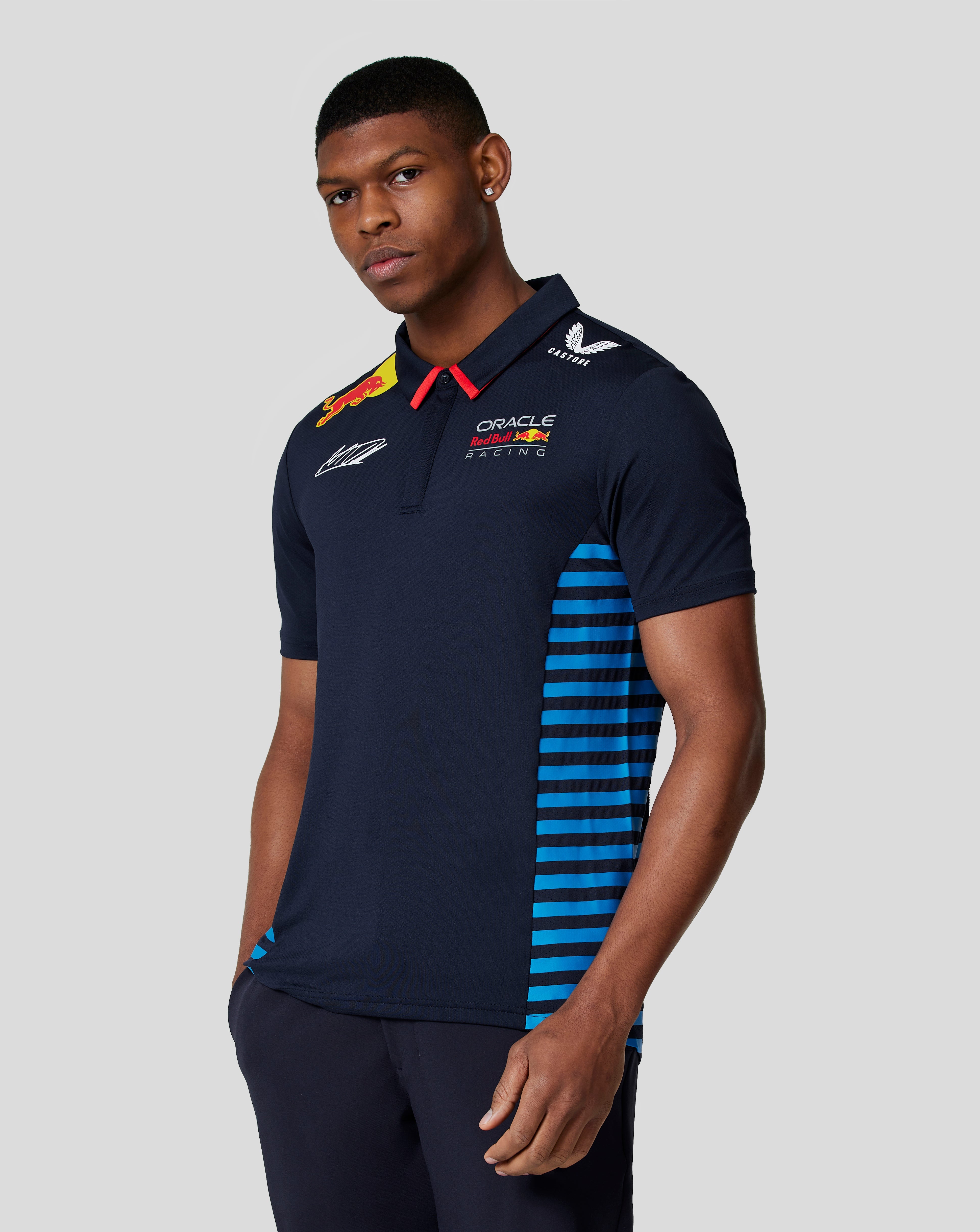 Oracle Red Bull Racing Men's Official Teamline Max Verstappen Short Sl